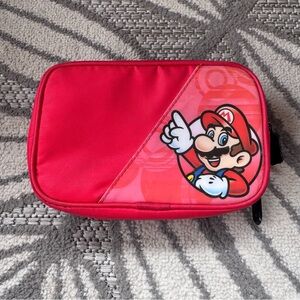 Nintendo DS Super Mario Bros Red Zippered Carrying Case Mario PowerA 2013